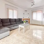 Costacabana - Villa Sarai