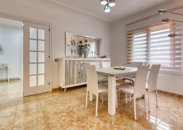 Costacabana - Villa Sarai